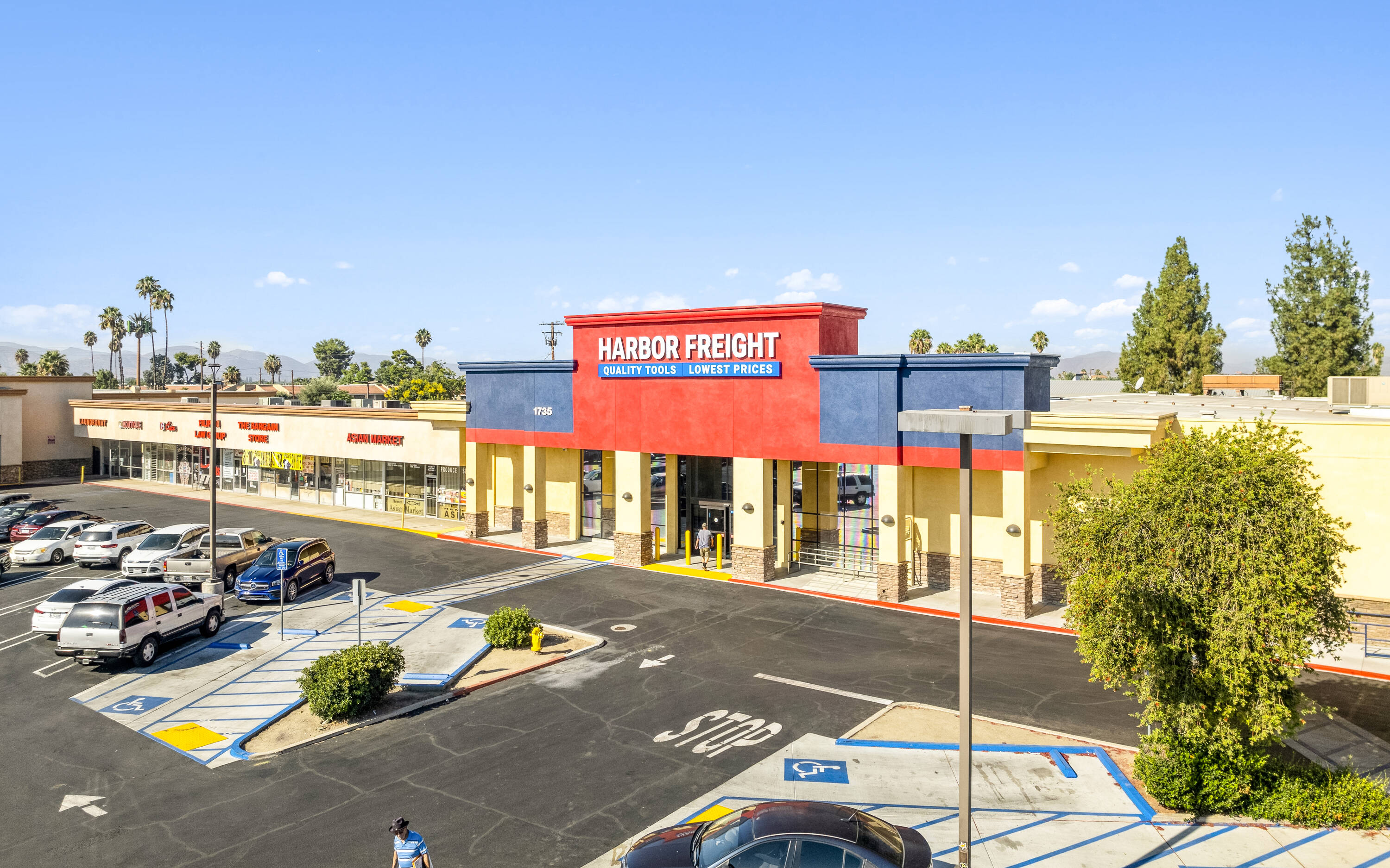 Commercial Property for Sale in Hemet California 92545